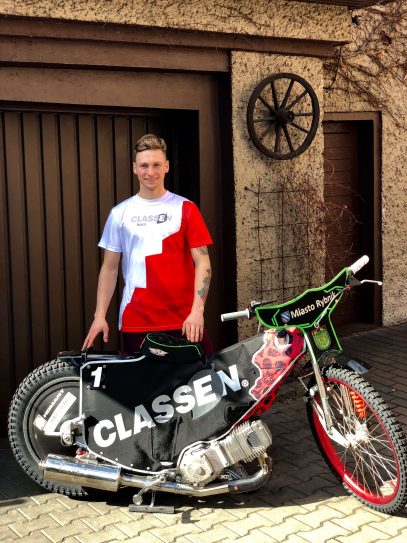 Wir unterstützen Kacper Woryna – talentierten Speedway-Fahrer aus Rybnik